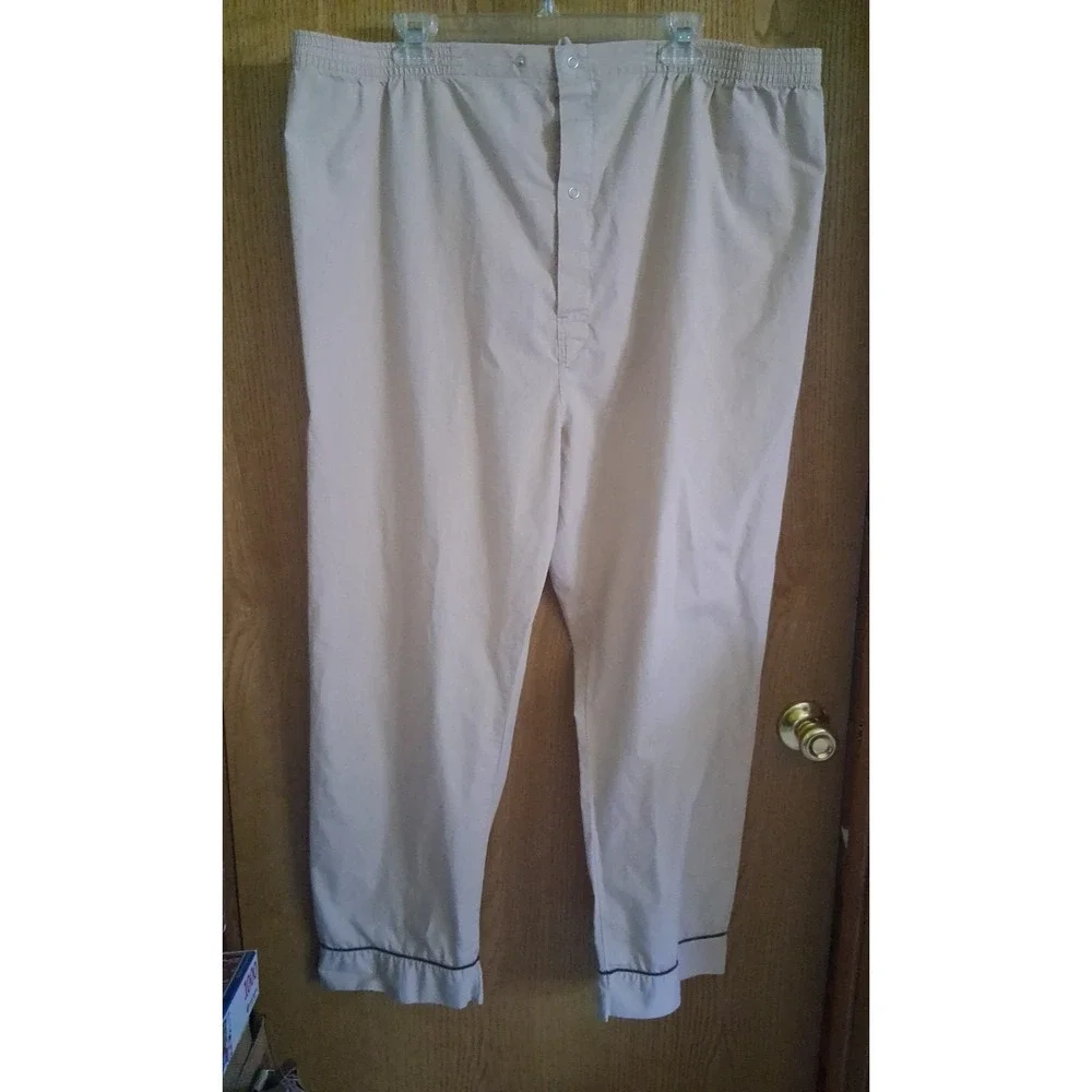 VTG Royal Knight XL Men's Pajamas Pant Set Long Sleeve Tan w Brown Piping 1 spot